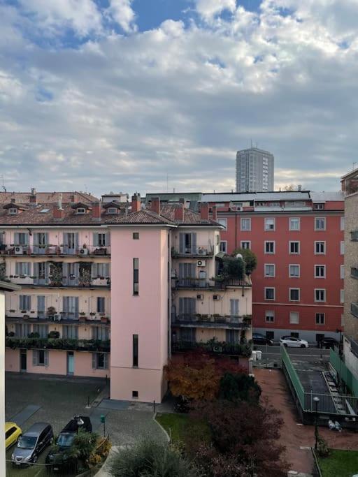 Апартаменты Duomo Walking DistanceModern Flat With Free Wifi Милан Экстерьер фото